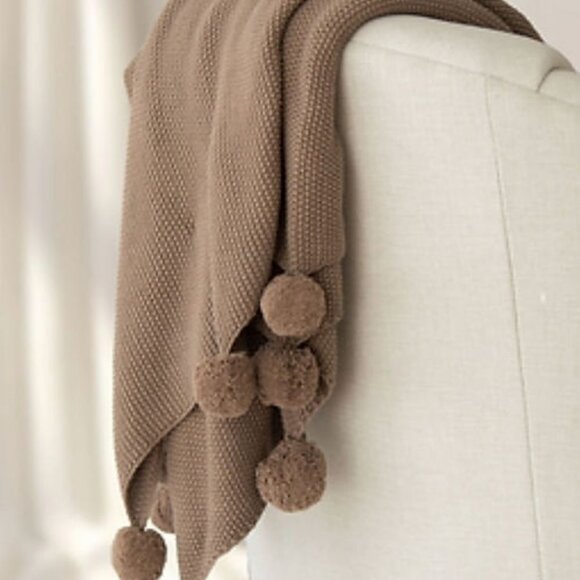 Dark Tan Cotton Seedstitch Throw with Pompoms – 50" x 60" All-Season Blanket - Picture 1 of 5